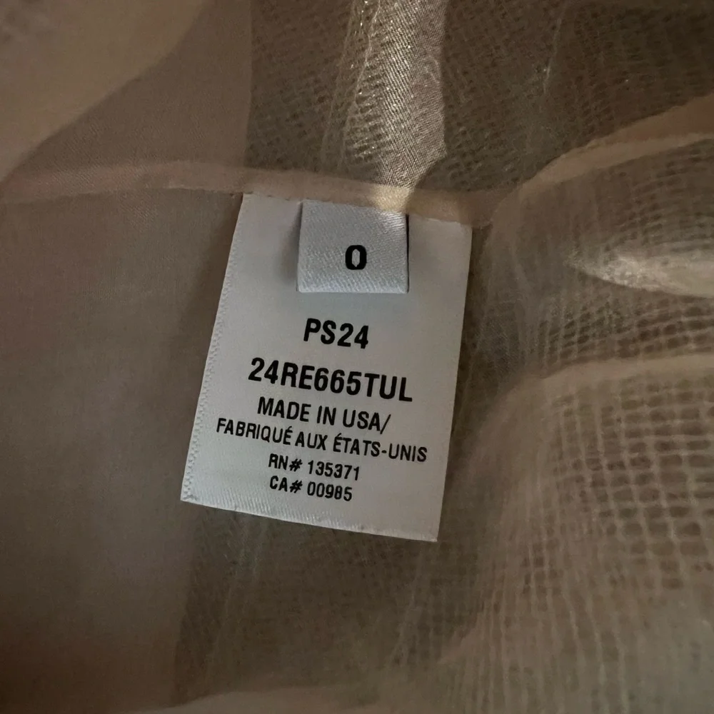 Oscar De La Renta Beaded Dress - Picture 6 of 13